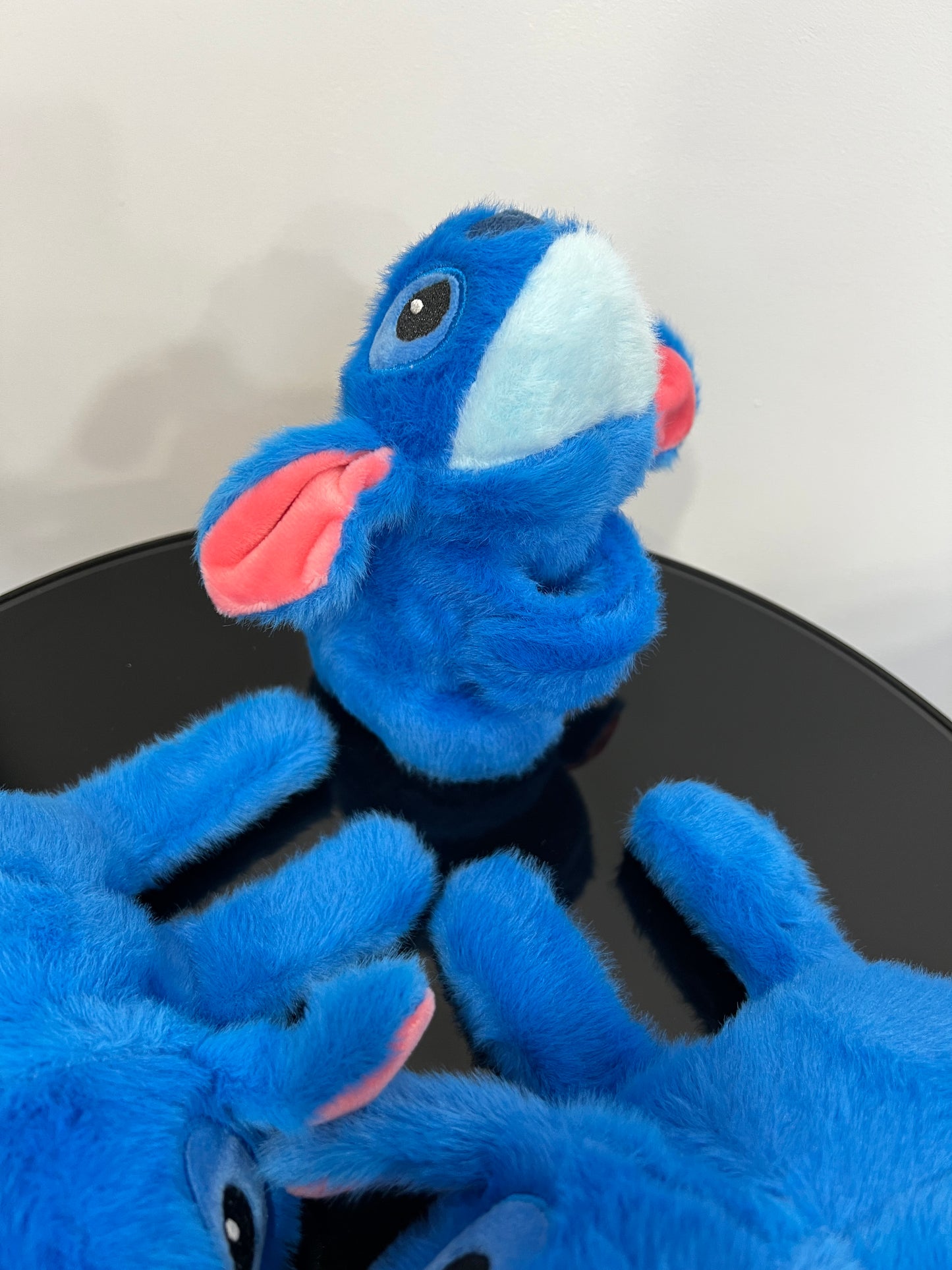 Minkštas žaislas ant rankos